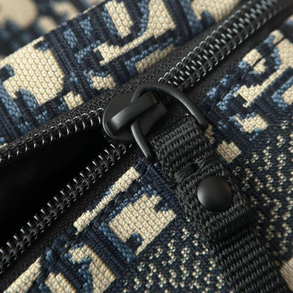 【ディオール】人気商品☆普段使いにピッタリ♪】 バックパック