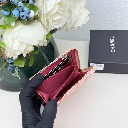 【シャネル】使いやすさ抜群！クラシック ジップ コインパース