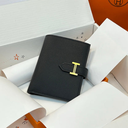 【エルメス】入手困難☆短い折りたたみ財布 希少な入荷☆黒