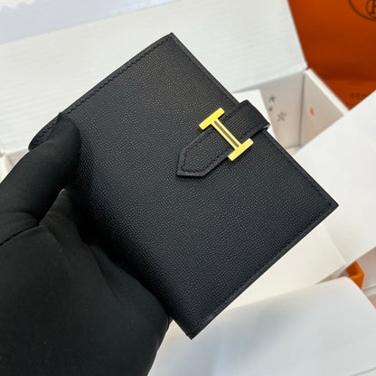 【エルメス】入手困難☆短い折りたたみ財布 希少な入荷☆黒