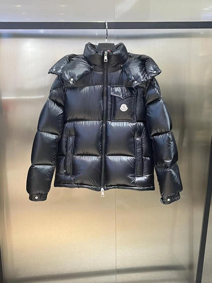 【モンクレール】女性と男性☆入手困難お洒落No,1! ☆MONTBELIARDダウンジャケット2色