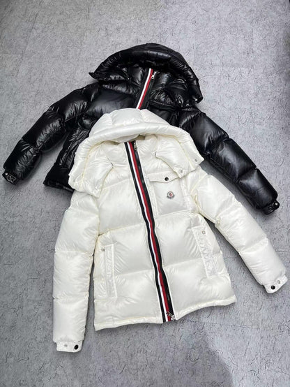 【モンクレール】女性と男性☆入手困難お洒落No,1! ☆MONTBELIARDダウンジャケット2色