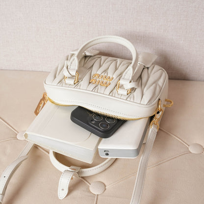 【ミュウミュウ】アルカディ マテラッセ レザー バッグ スモール 8色