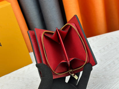 【ルイヴィトン】エンボス加工が美しい コンパクト財布 春の限定カラー